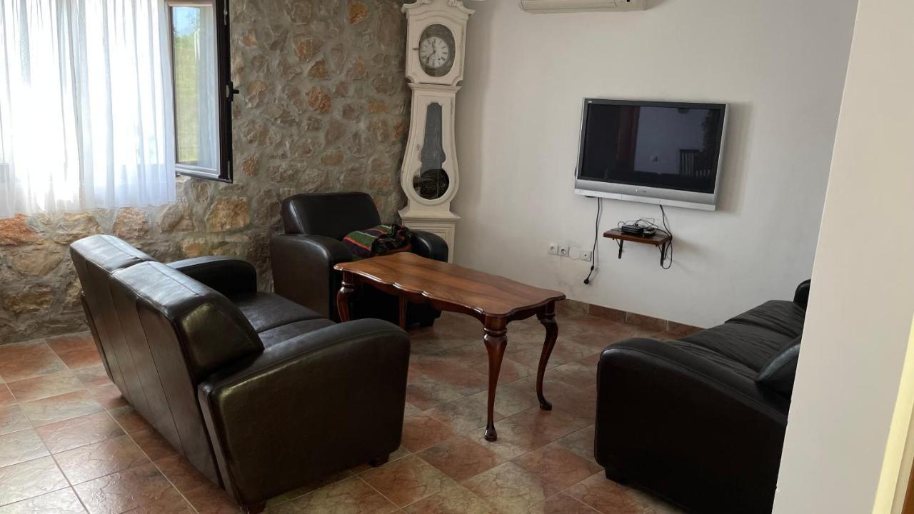 House In The Mountains Near Μπούντβα Εξωτερικό φωτογραφία